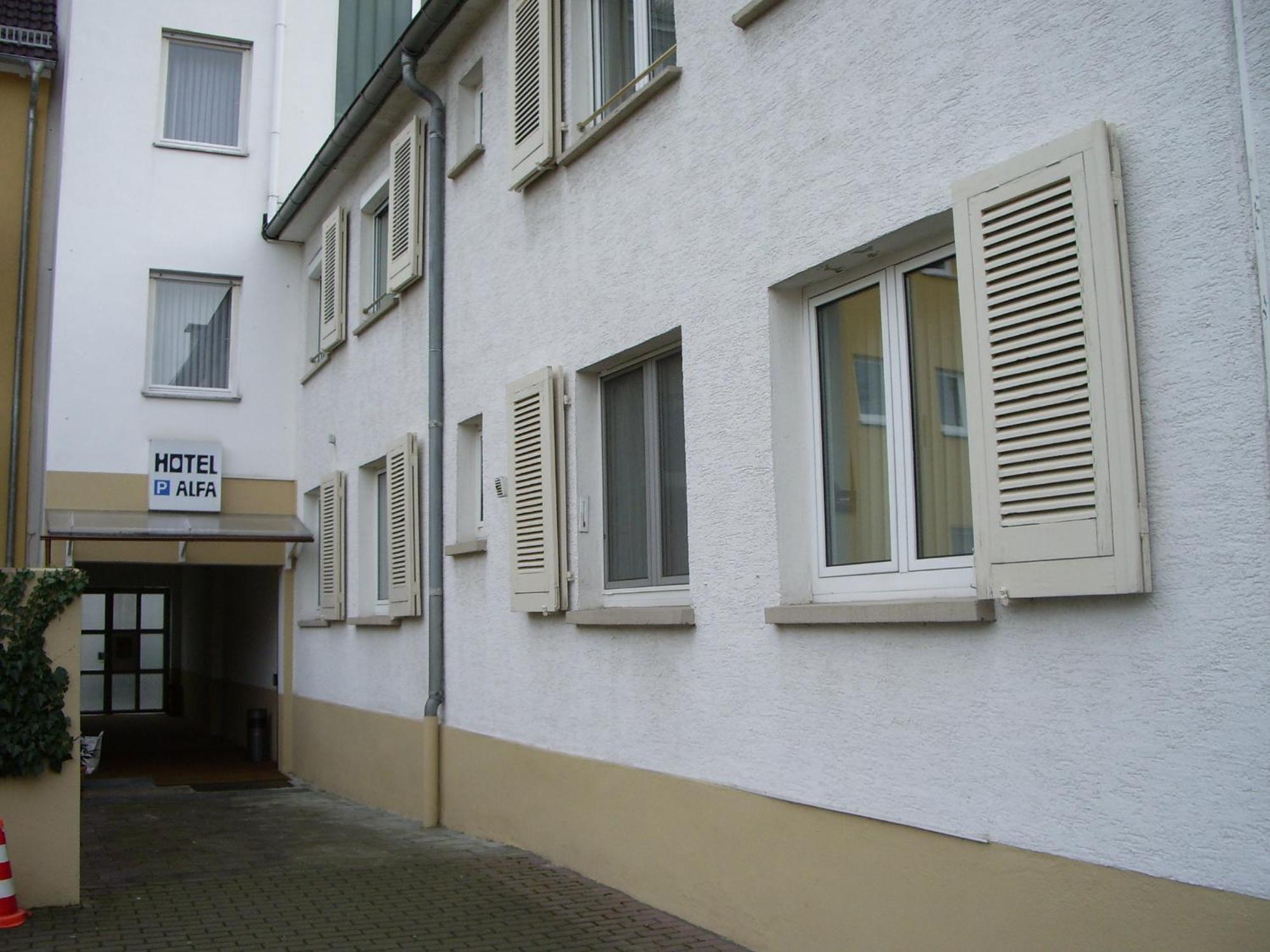 Hotel Alfa Neu-Isenburg Exterior photo