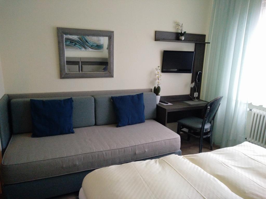Hotel Alfa Neu-Isenburg Room photo